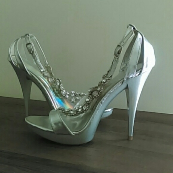 High heeled open toe shoes - Picture 2 of 4